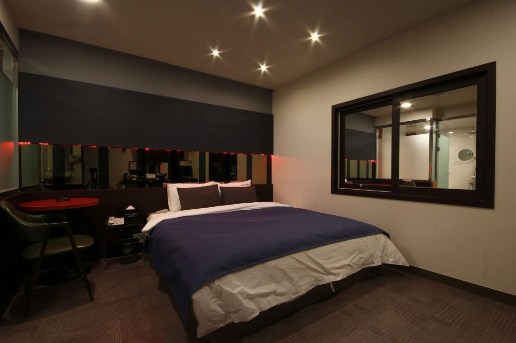 The M Hotel