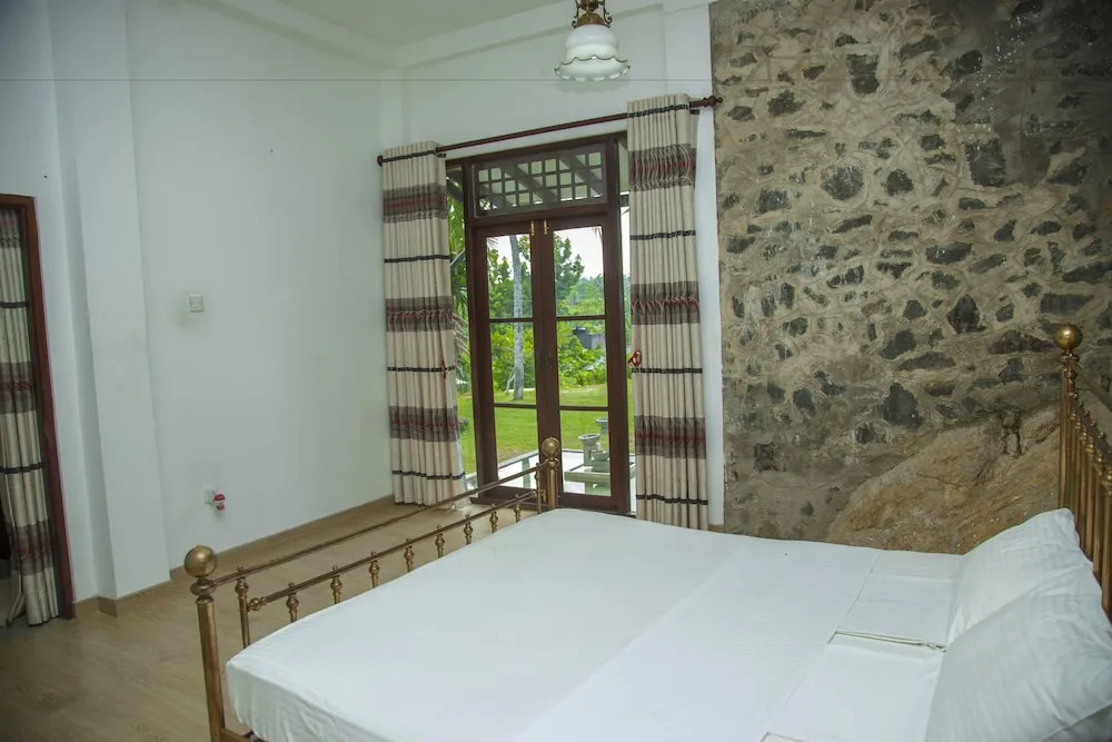 Meadow Villa