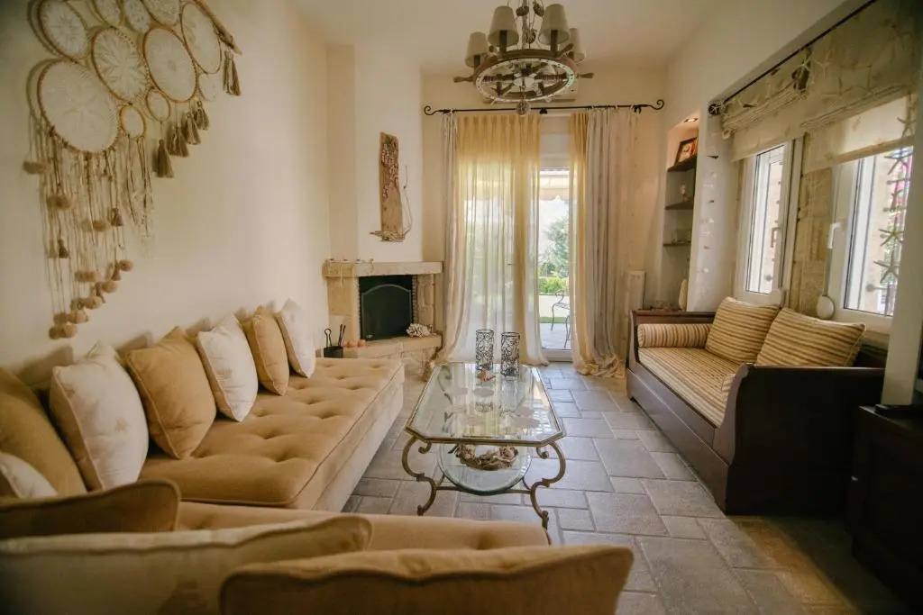 Dreamcatcher Luxury Villa, 1 min walk to beach