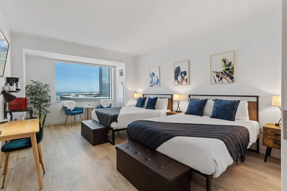 Beachfront Double Queen Cozysuites 35
