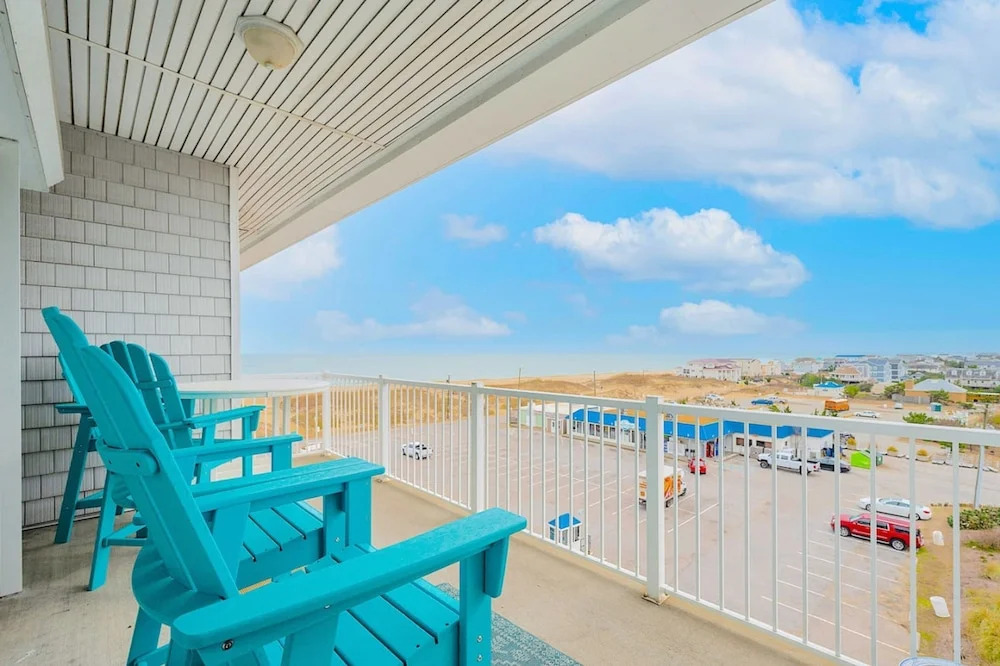 Penthouse By The Sea Huge Home with Amazing Views