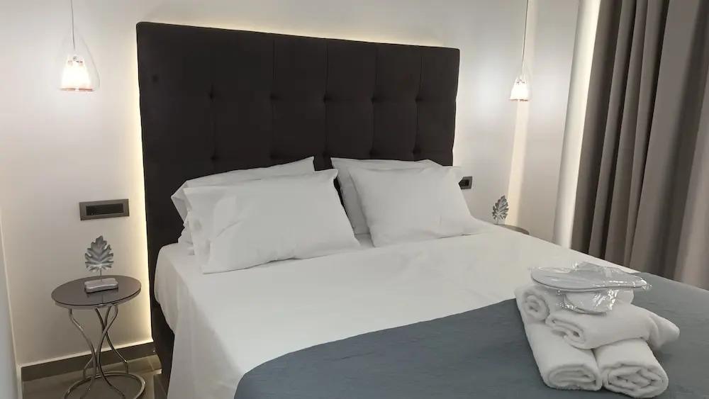 KM LUXURY APART DOWNTOWN
