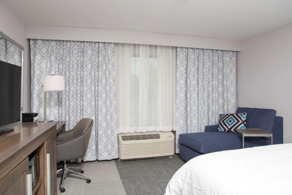 Hampton Inn and Suites Michigan City