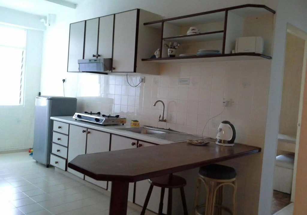 Sunshine @ Bayu Emas Apartment