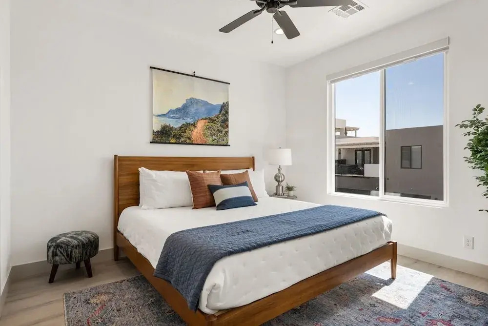 Lagoon Vibes 4 Bedroom Townhouse