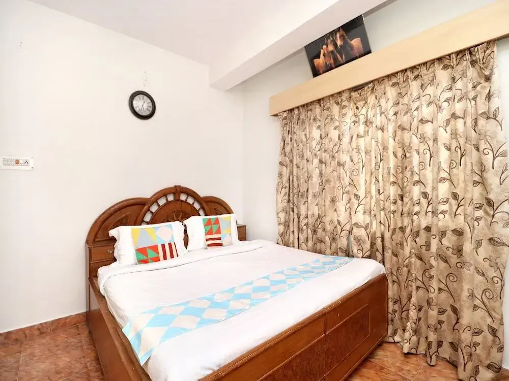 Valley View Stay by OYO Rooms