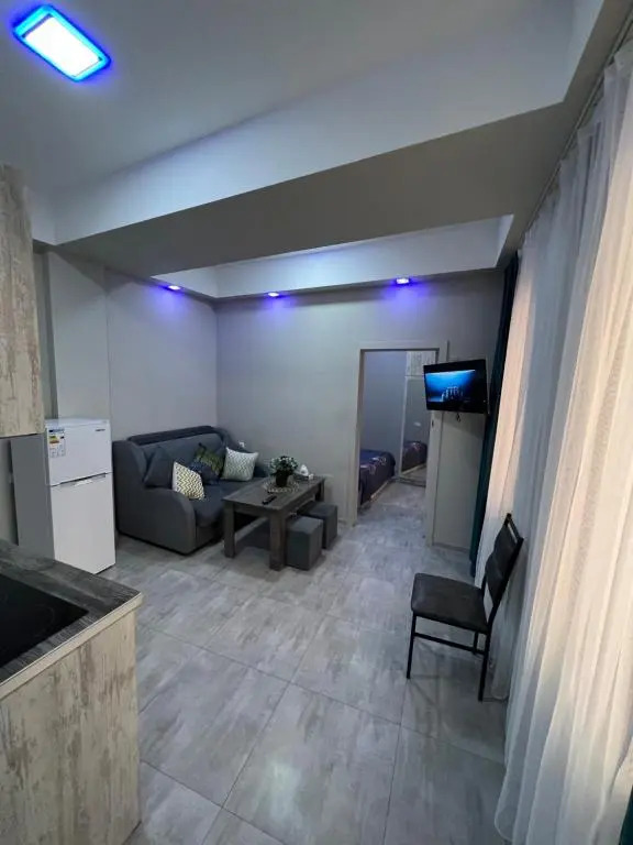 Comfy Apartment with a Spacious Balcony Self Check In