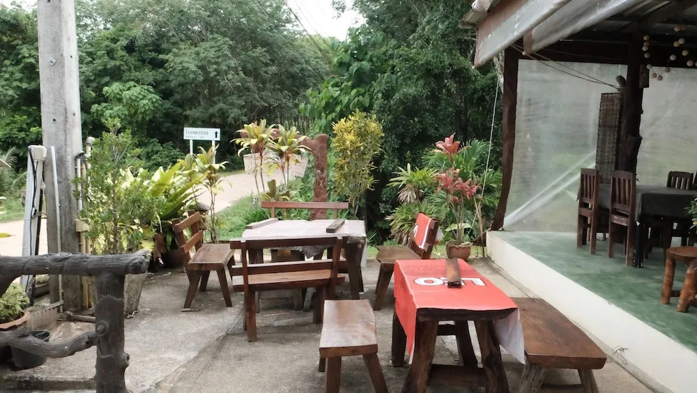 Nankanok Bungalow