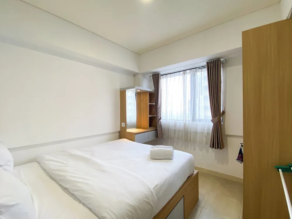 Comfortable 2Br At 25Th Floor Meikarta Apartment