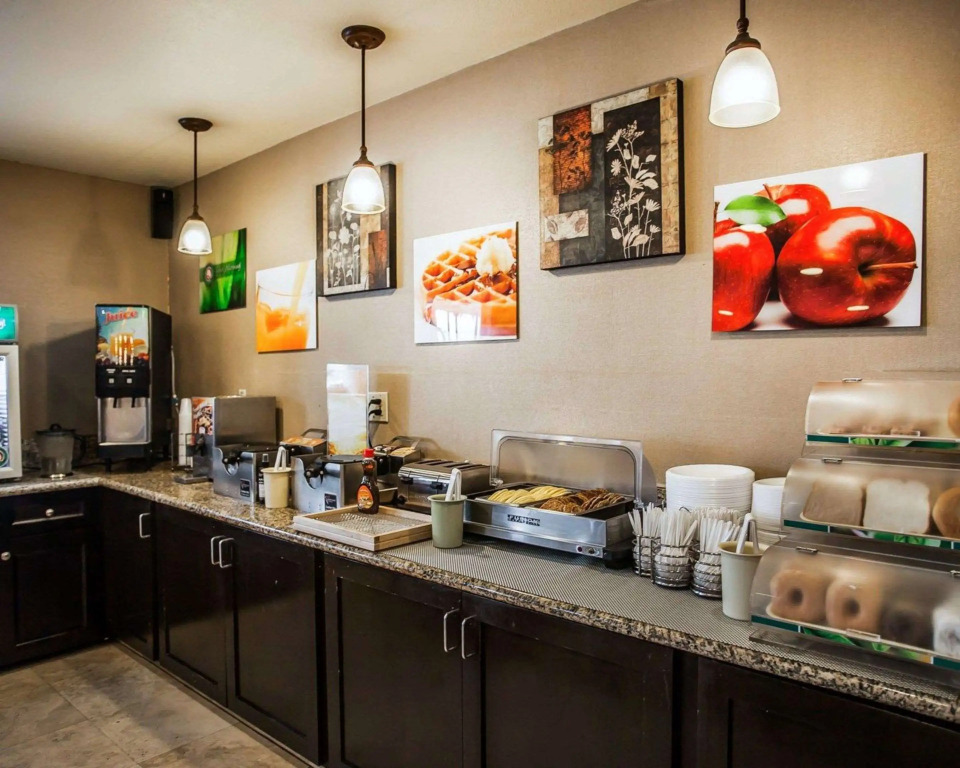 Quality Inn & Suites Anaheim at the Park