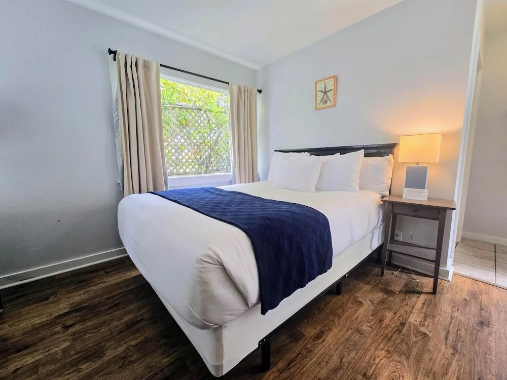 Inn at Schoolhouse Creek