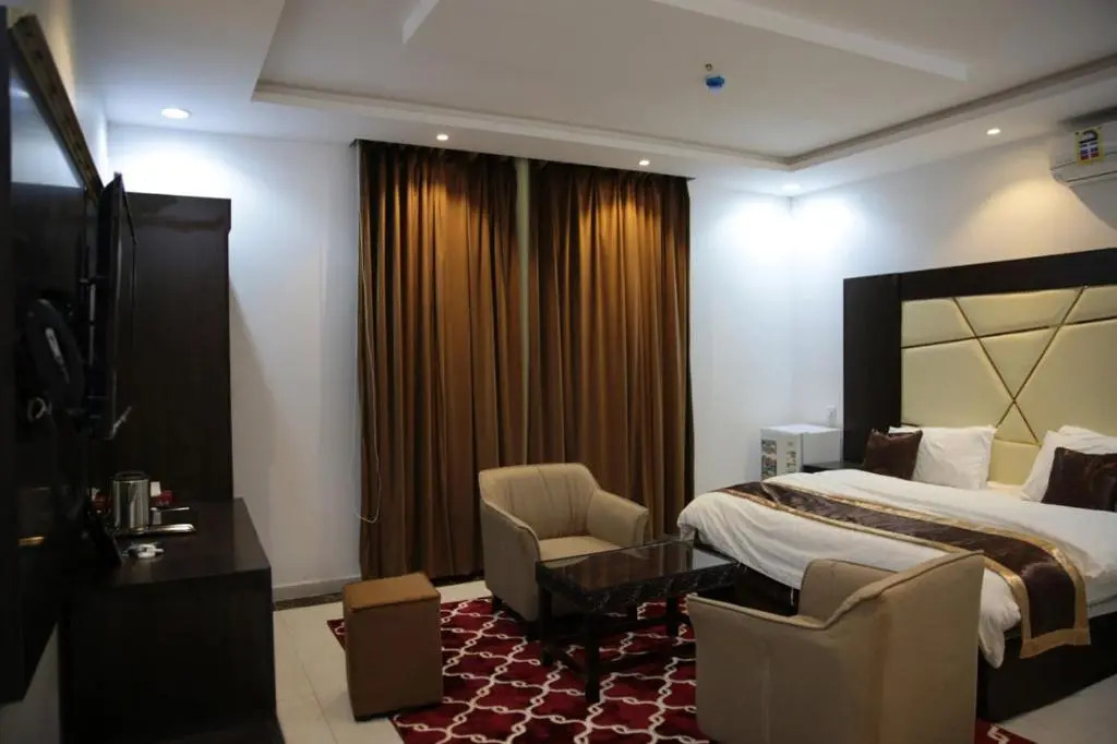 Beauty Rose Hotel