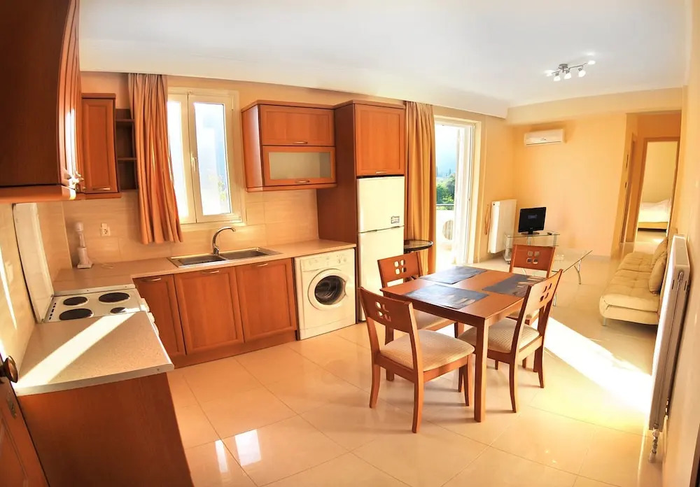 Dionysos Luxury Apartments