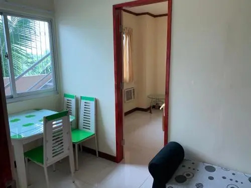 Elreds Condo