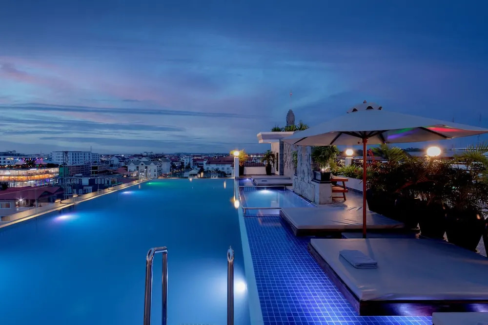 Two Seasons Siem Reap Hotel