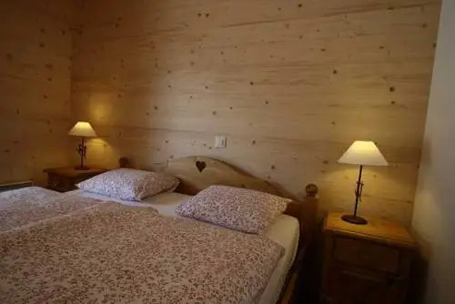 Minotel Glacier