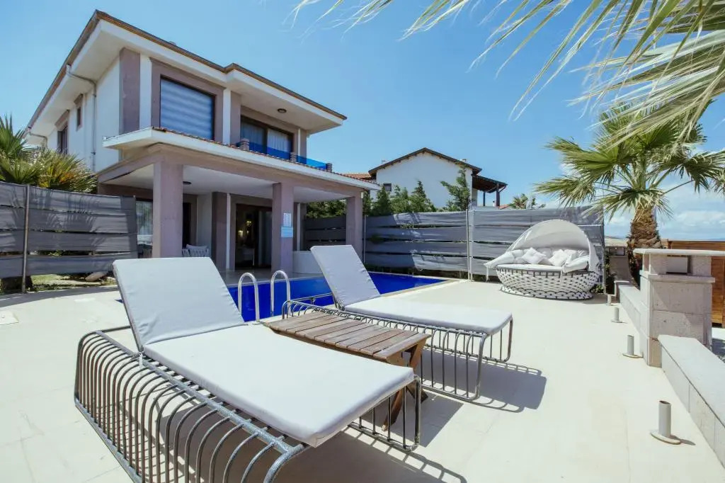 Cunda Say Resort