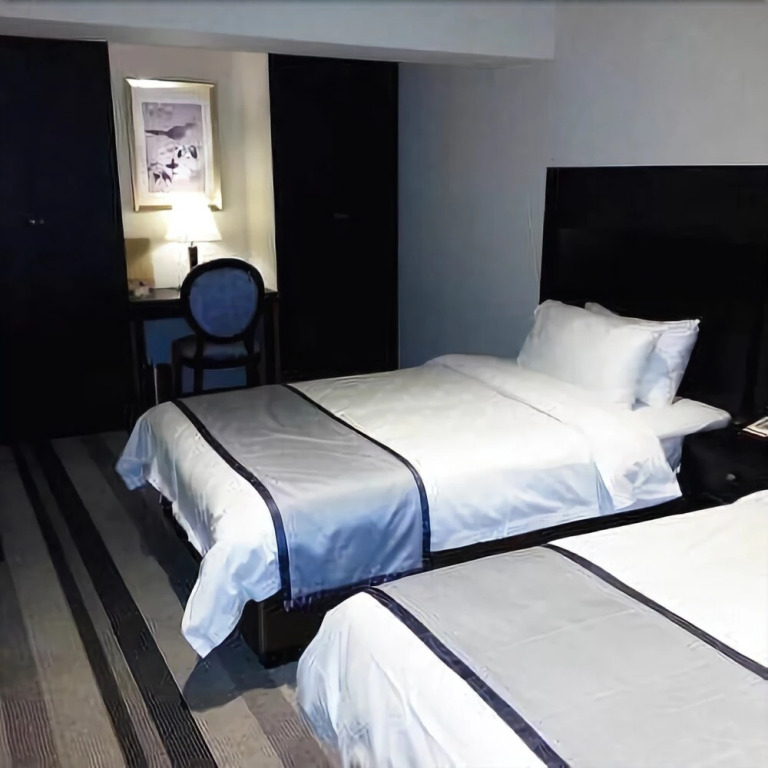 Yijiangnan Hotel