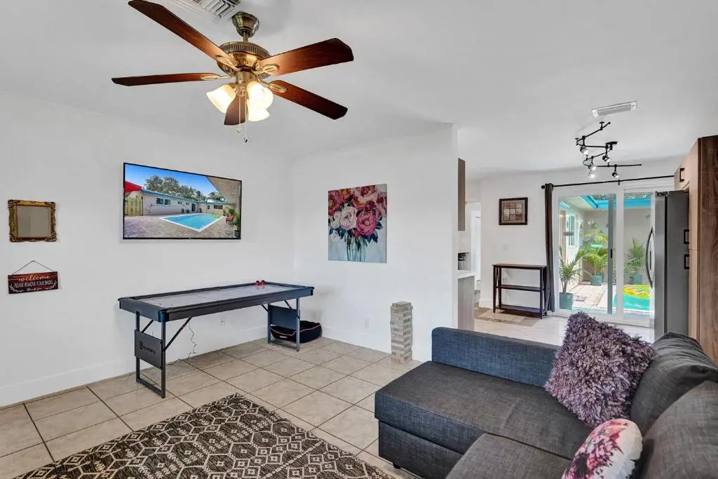 Stellar stay in wonderful 7bd villa Pool-Playground