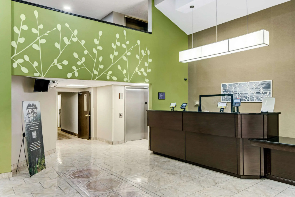 Sleep Inn near I-80 and I-94