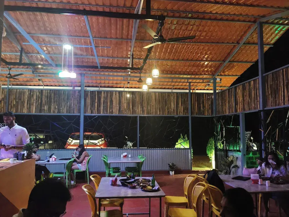 De Orchid Resort