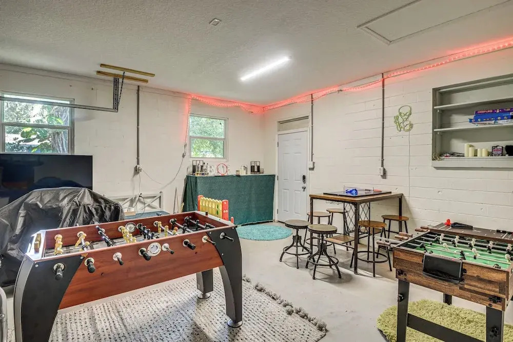 Game Room, Yard: Home 3 Mi to Daytona Beach!