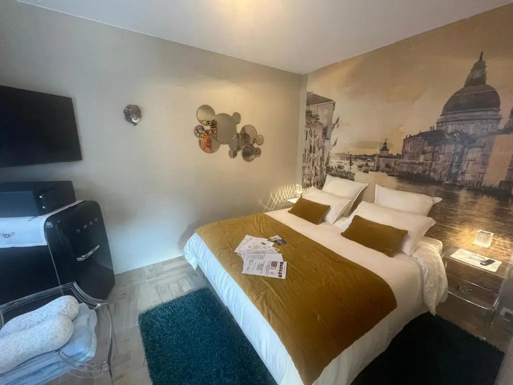Chambre dhôtes & SPA Mas Dels Esquirols
