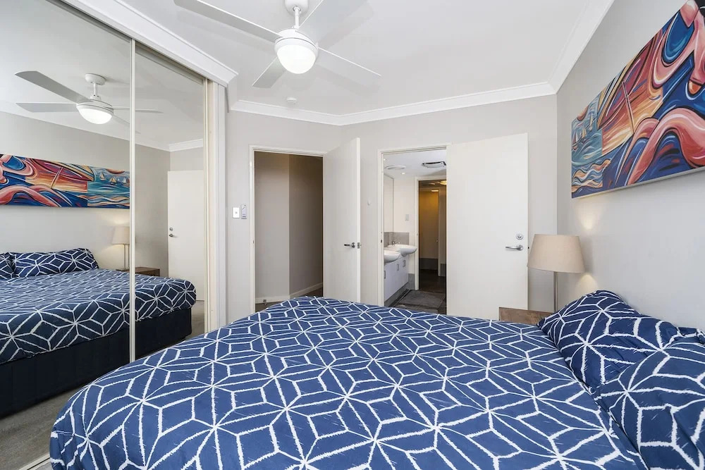 Sandcastles Beachfront ☆ Luxury Retreat Apartment