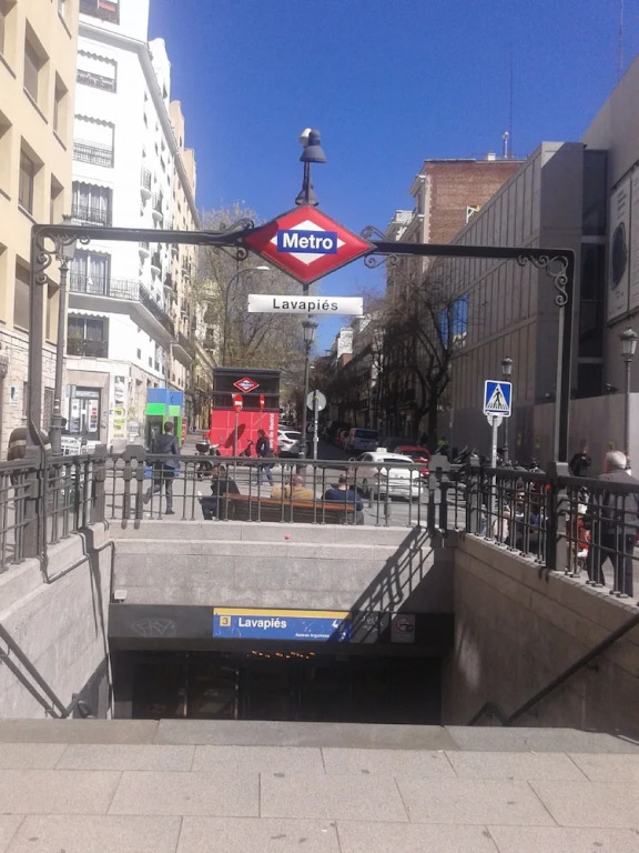 Plaza de Lavapiés Madrid Centro