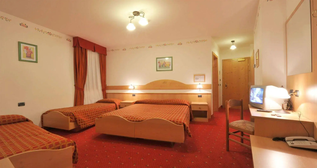Hotel Adamello