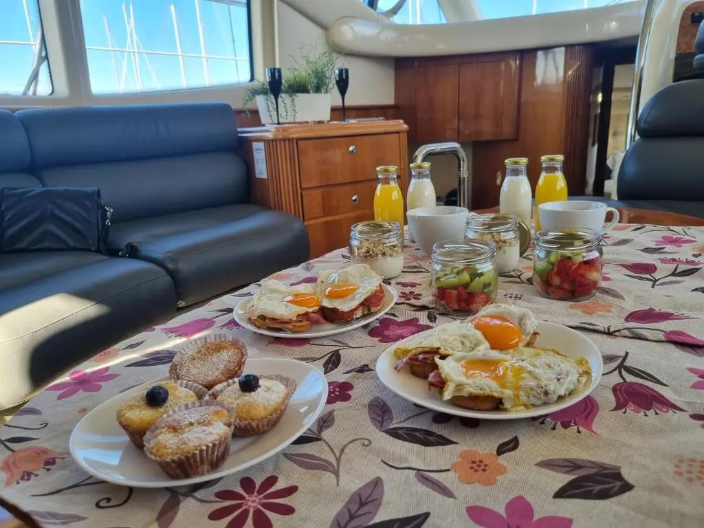 Sailing 360 Night On Board Experience