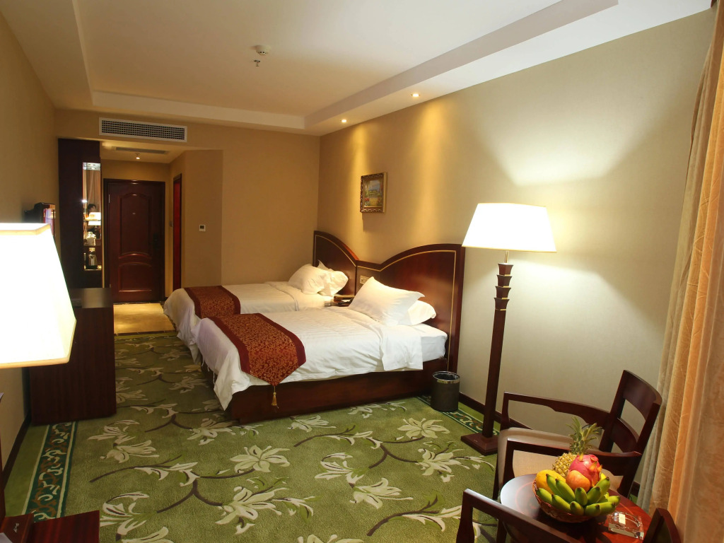 Hawaii Hotel