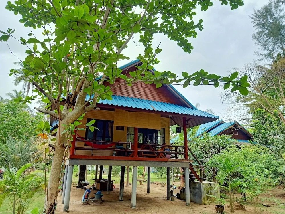 Baan Moonchan House