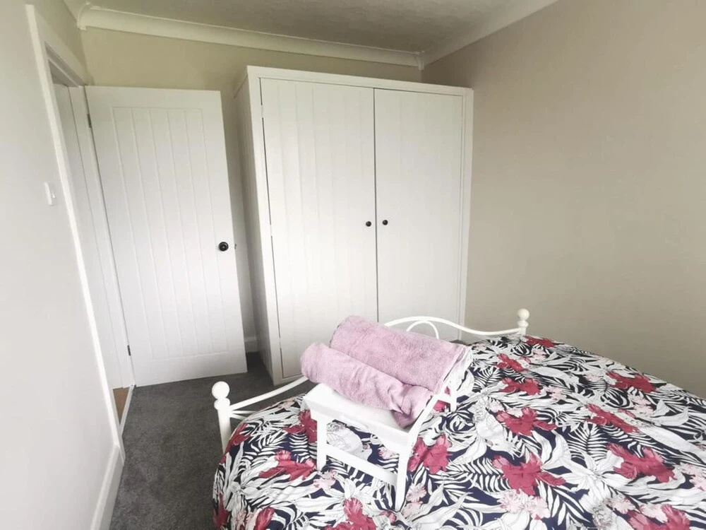 Lovely 3-bed House in Derry