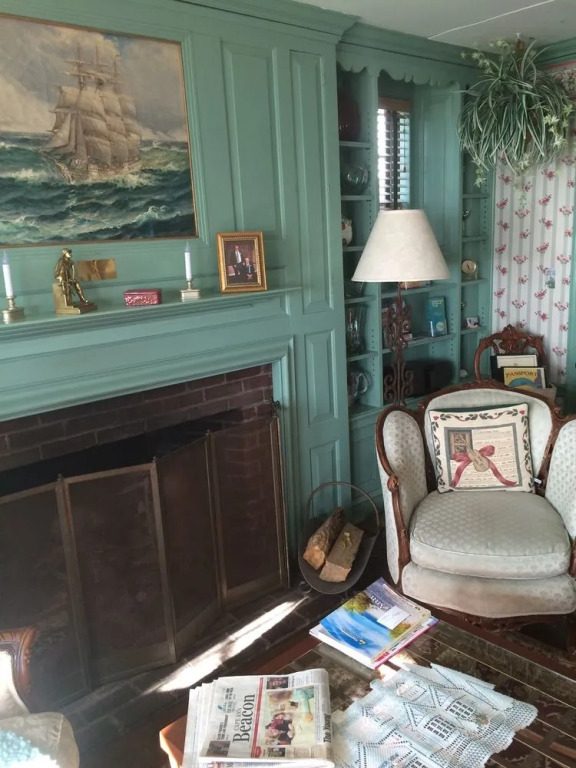 Harborview Inn