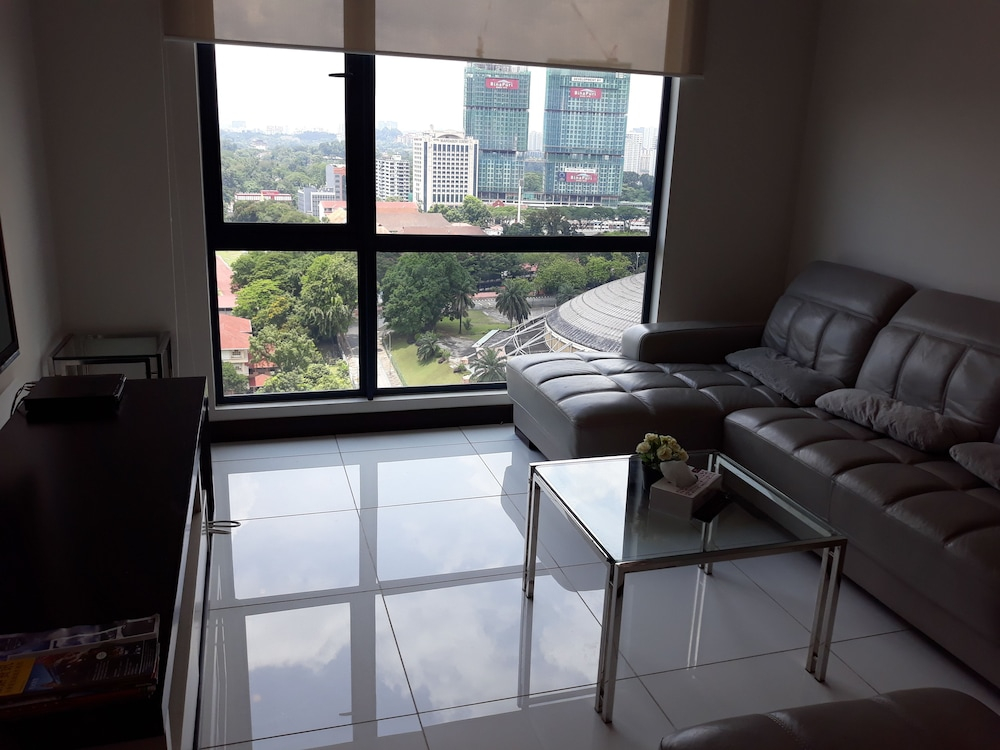 Oris Casa Resident