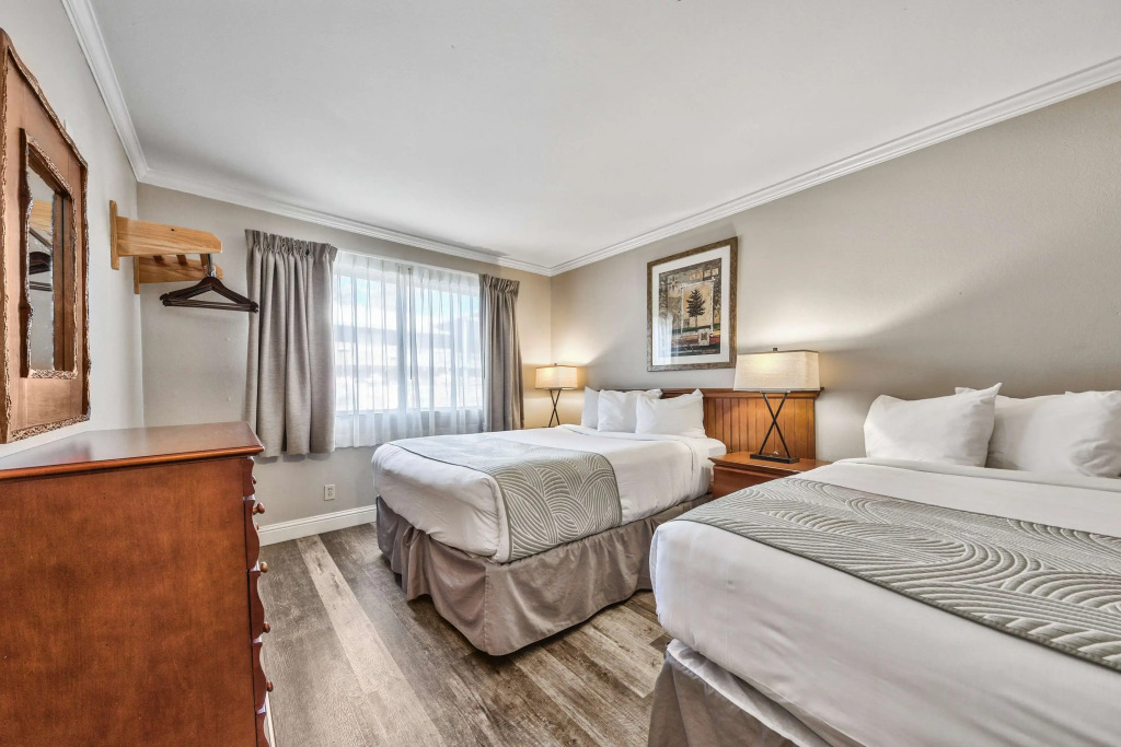 Forest Suites Resort at the Heavenly Village