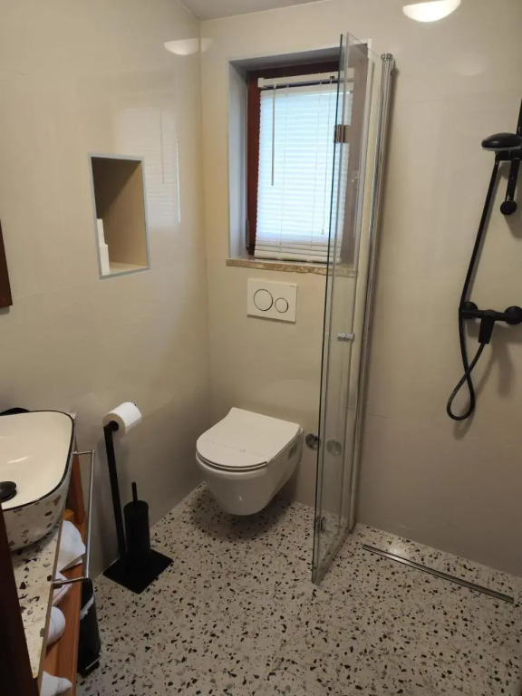 2-room apartment 30 m2 on 1st floor - INH 29179