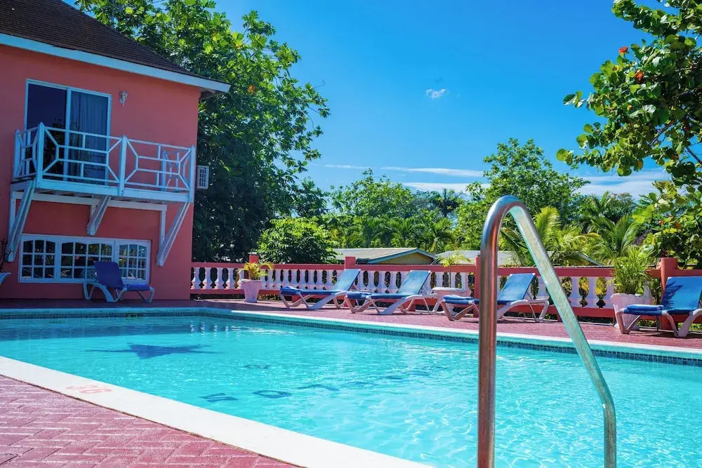 Shields Negril Villas