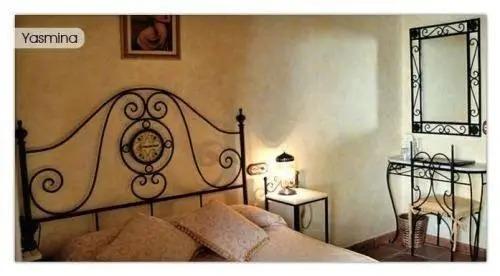 Hotel Lola