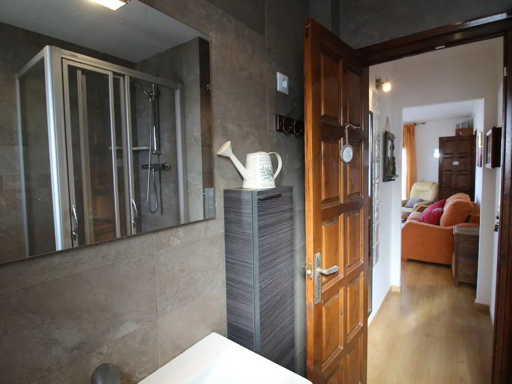 Comely Holiday Home in Empuriabrava With Barbecue