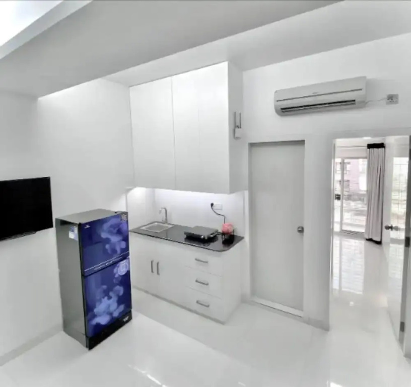 375 sqft 3 cozy Studio with Pool & Gym