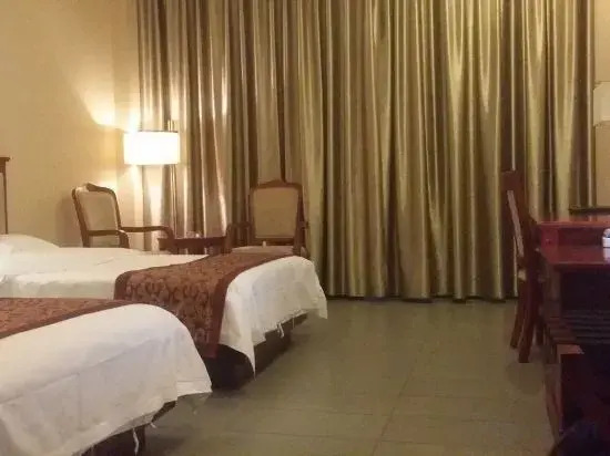Yaduo Hotel (Xinfeng County Yunjishan Scenic Area）
