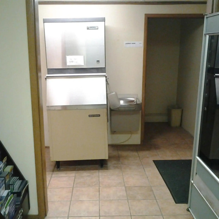 Xenia Country Inn