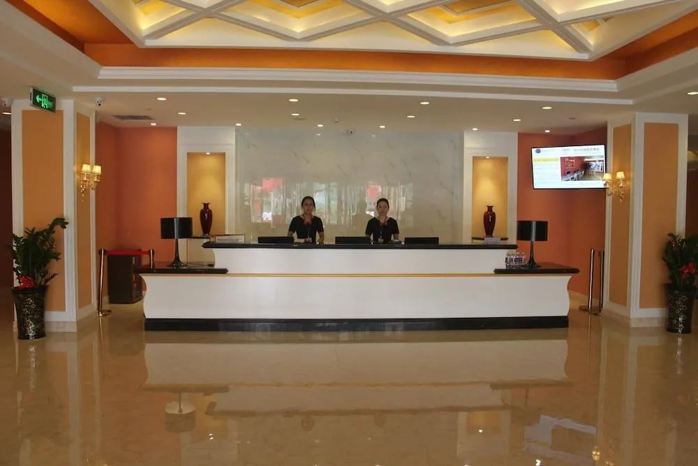 Kunlun Leju Business Hotel