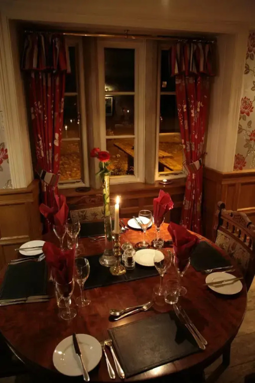 The Red Lion & Manor House