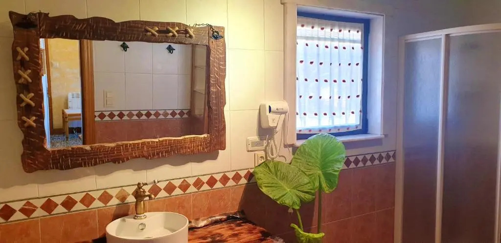 Spacious villa with private pool in La Puebla de Castro