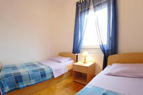 Burle Apartment with FREE private parking