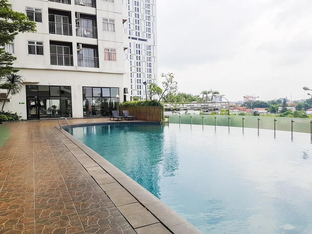 Sleek 2Br at Serpong Greenview Apartment Near BSD