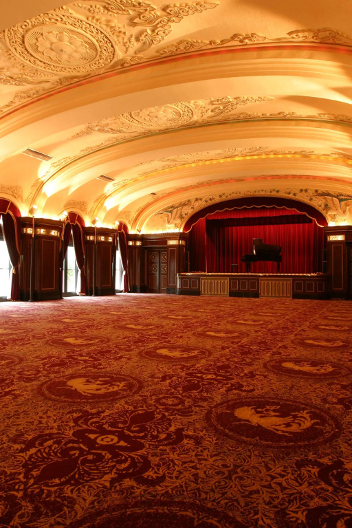 Hotel New Grand
